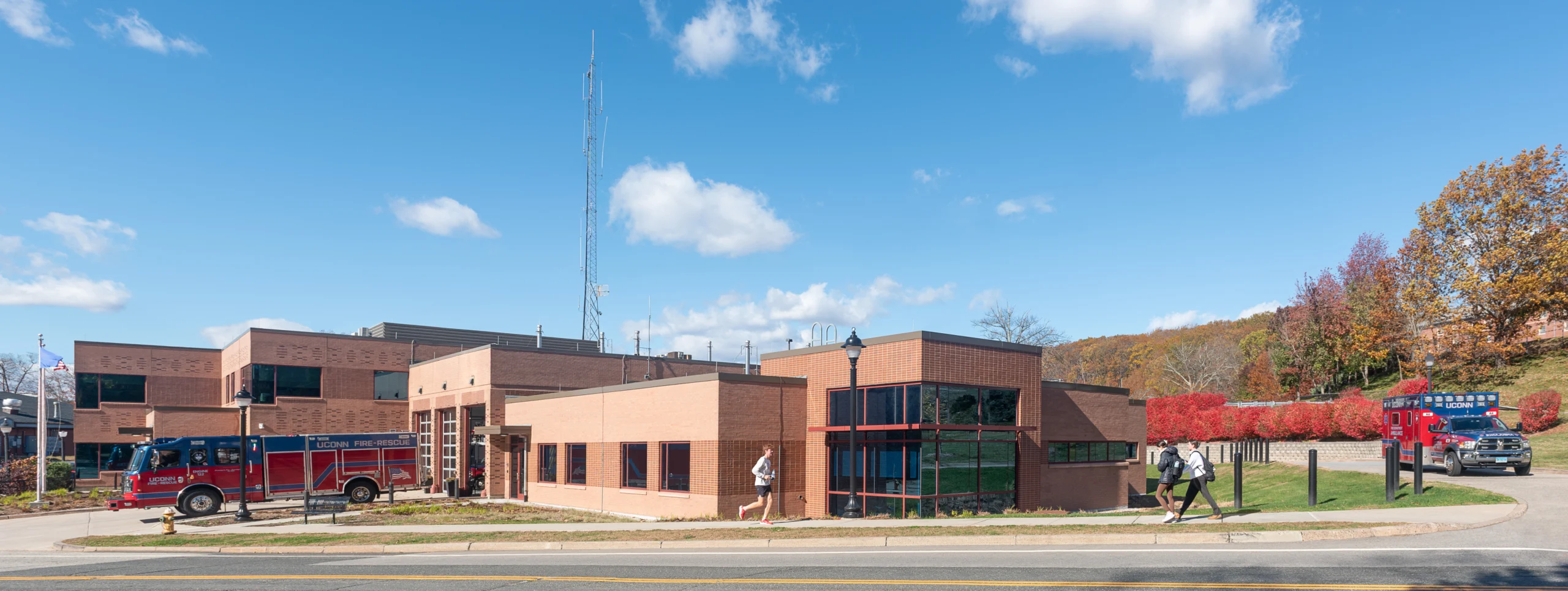 UCONN UNIVERSITY SAFETY COMPLEX